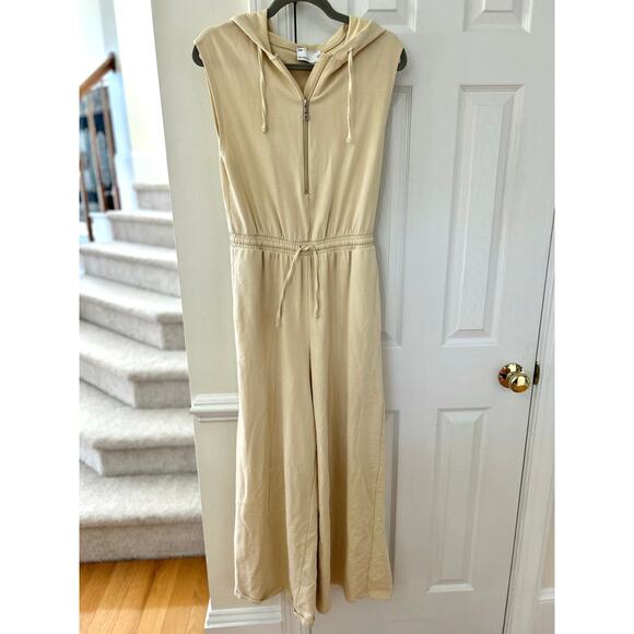 ASOS Buttery Beige Hooded Wide Leg Zip Up Jumpsuit - Picture 2 of 7